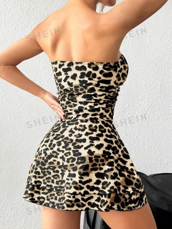 SHEIN PETITE mini-robe bustier sexy à imprimé léopard avec ourlet à volants double épaisseur – Image 6