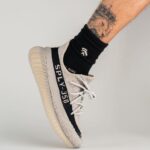 Yeezy sply 350 Authentic