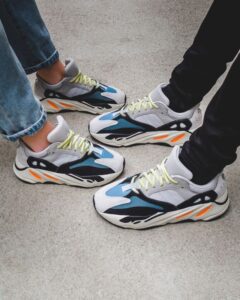 Yeezy Boost 700 V1 Wave Runner – Image 2