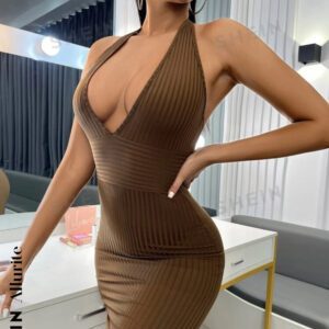 Robe d'Été EFJONE pour Femmes 2023 – Robe Mini Sans Manches, Taille Haute, Côtelée, Tricotée, Dos Nu, Col Halter, Coupe Moulante