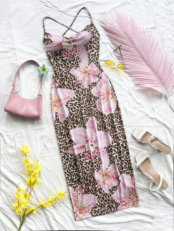 SHEIN WYWH Robe dos nu à bretelles spaghetti imprimée grande taille pour femme, décontractée, vacances à fleurs avec encolure drapée – Image 2