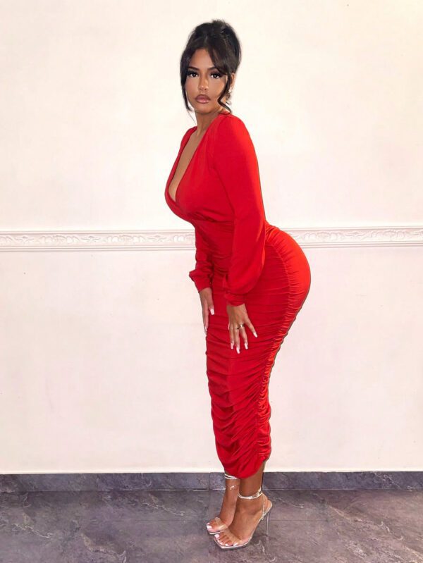 SHEIN SXY Robe de cocktail rouge sexy plissée à encolure en V pour femmes, pour la fête du Nouvel An – Image 6