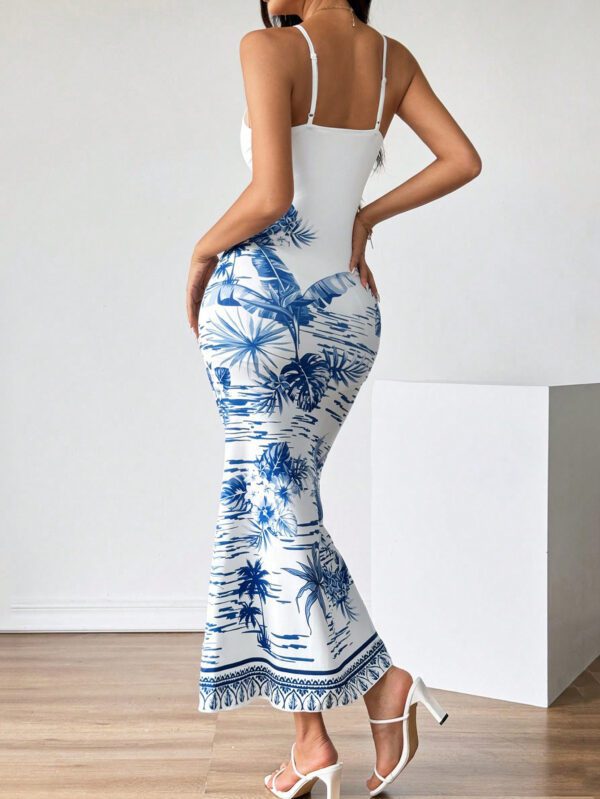 SHEIN Privé Robe d'été longue dos nu à bretelles et imprimé floral bleu et blanc pour femmes – Image 4
