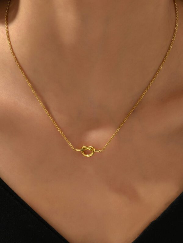 1 pièce Collier torsadé en acier inoxydable plaqué or 18 carats, port quotidien et cadeau pour femmes