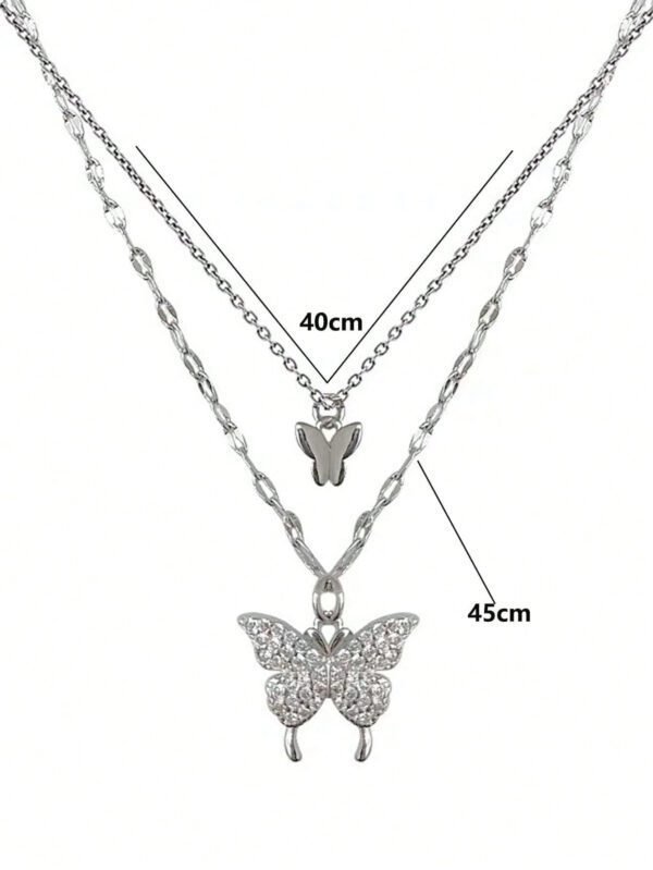 Collier à strass à pendentif papillon – Image 9