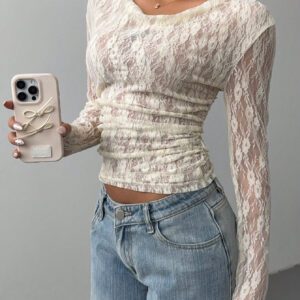 SHEIN Essnce Blouse en dentelle transparente à encolure plongeante à manches longues de couleur crème pour femme