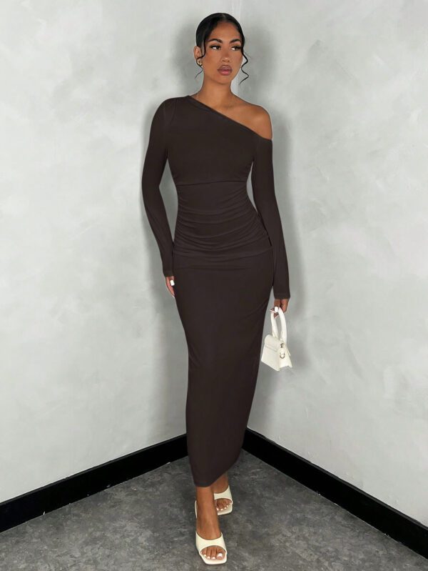 SHEIN BAE Robe ajustée asymétrique à manches longues et froncée, de couleur blanche unie, adaptée pour un port quotidien, des rendez-vous, des bals, des fêtes et au travail – Image 3