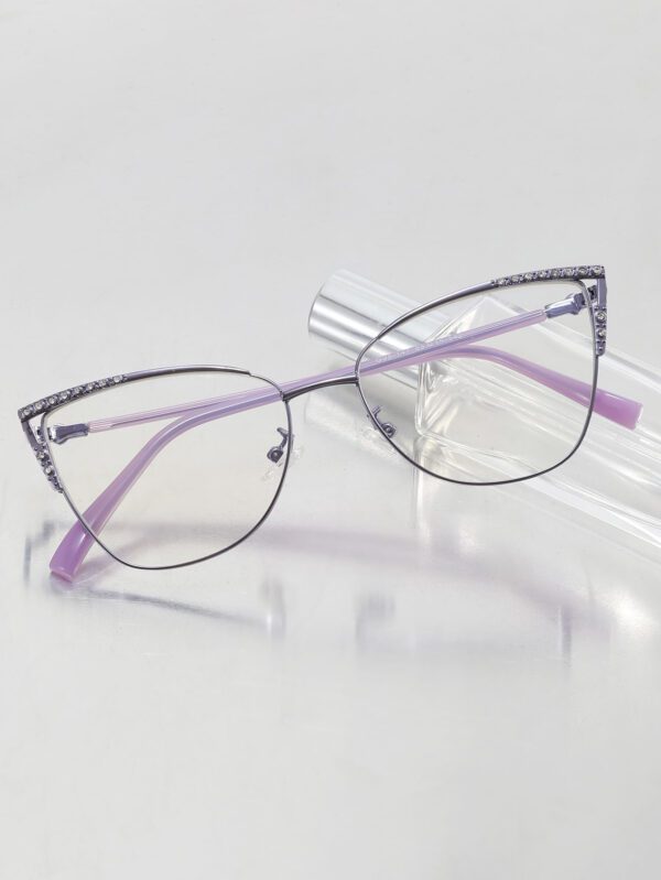 Lunettes de vue anti-lumière bleue avec décoration de strass style rétro œil de chat, parfaites pour la lecture, les jeux, la télévision et les téléphones. Accessoires de lunettes claires. Accessoires de lunettes anti-lumière bleue pour femmes – Image 2