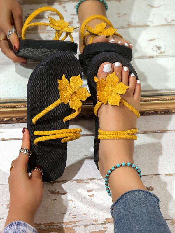 Femme à fleur Tanga à la mode extérieur noir en polyester Sandales plates – Image 2