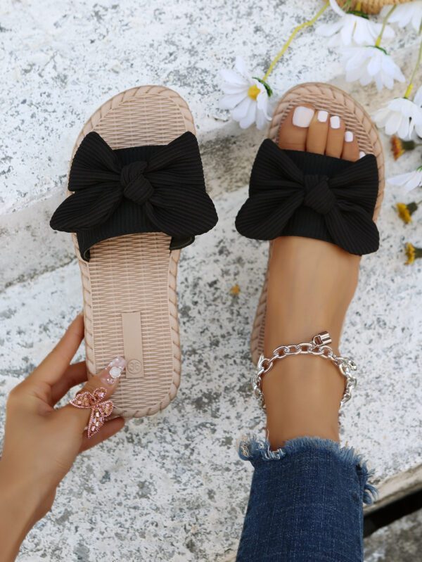 Chaussons à nœud papillon beige pour femmes, sandales à bout ouvert à la mode et antidérapantes pour porter en extérieur et à la plage – Image 3