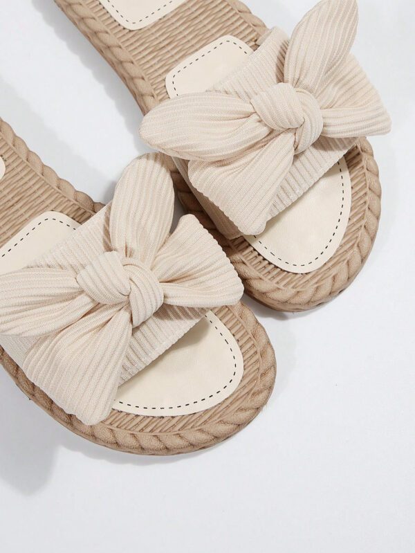 Chaussons à nœud papillon beige pour femmes, sandales à bout ouvert à la mode et antidérapantes pour porter en extérieur et à la plage – Image 11