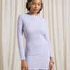 AiiRZ Robe moulante mini avec dos profond, manches longues et texture