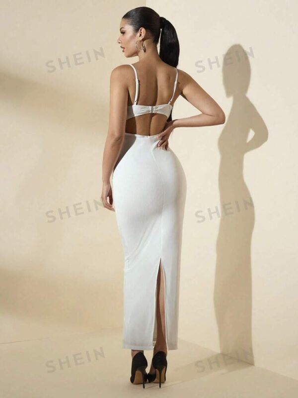 SHEIN Robe – Image 2