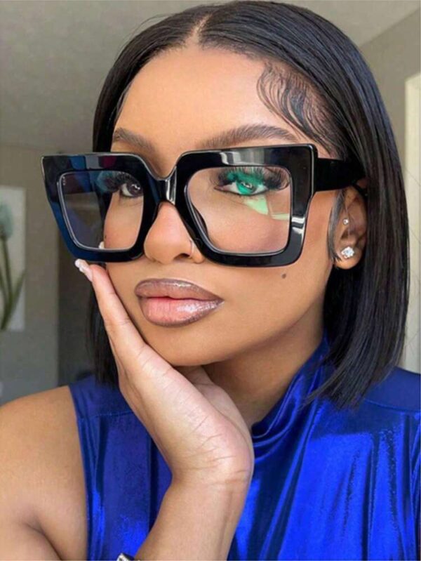 Lunettes carrées à la mode pour femme