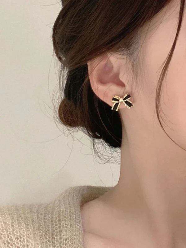 Clous D’oreilles à noeud – Image 2
