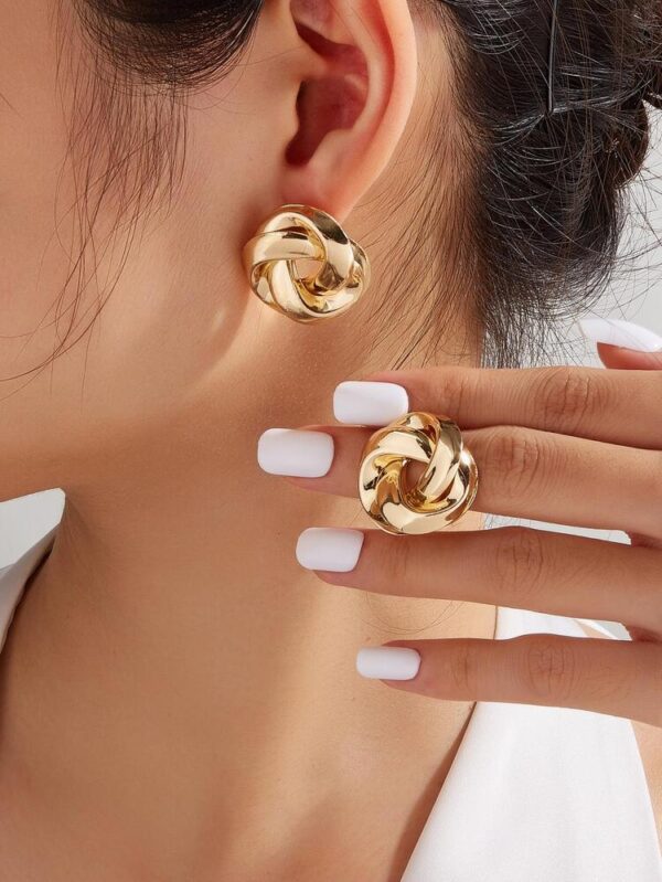 Boucle d’oreille style Punk Torsadée
