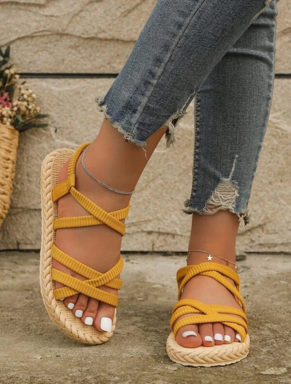 Sandales Plates Unies Pour Femmes, Chaussures D'été Décontractées À Bout Ouvert, Chaussures De Plage Légères À Enfiler – Image 2