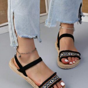 Sandales plates à cordes à la mode pour femmes, style bohème avec une touche européenne, chaussures de plage