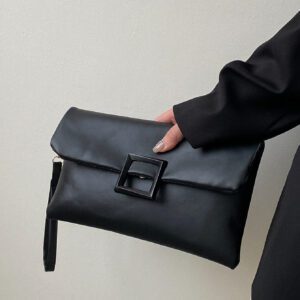 Sac enveloppe minimaliste à rabat