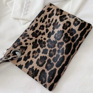 Sac à main enveloppe à motif léopard, sac bandoulière classique en faux, sac tendance convenant pour le shopping, les sorties, le travail, le soir, les dîners, glamour, élégant, raffiné, sac pochette léopard de luxe discret pour la fête, la femme, la mariée, parfait pour la fête, le dîner/le banquet, sac tendance imprimé léopard