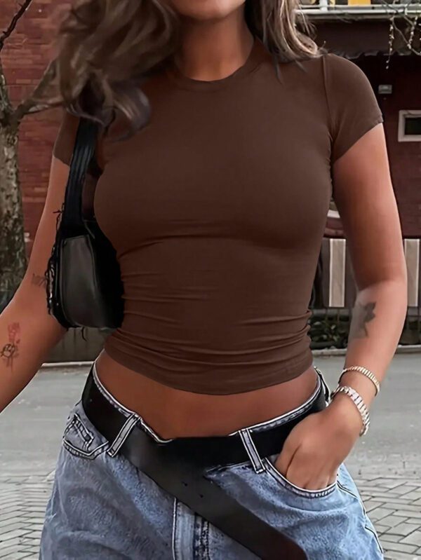 SHEIN EZwear T-shirt décontracté pour femmes avec col rond d'été de couleur unie à manches courtes et plis pour une coupe ajustée – Image 6