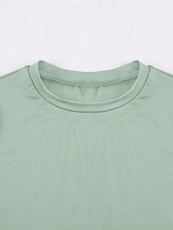 SHEIN EZwear T-shirt décontracté pour femmes avec col rond d'été de couleur unie à manches courtes et plis pour une coupe ajustée – Image 29