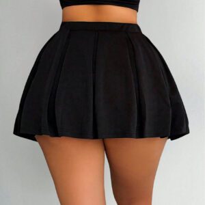 SHEIN PETITE Jupe de tennis mini à plis, couleur unie noire, style décontracté, tenue de sport, tenue de retour à l'école, tenue de campus pour femmes