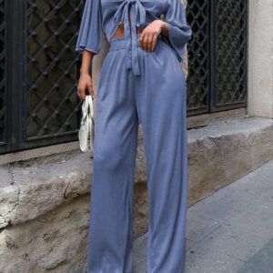 SHEIN Ensemble de 2 pièces, haut lacé et pantalon long à taille volantée en tissu texturé