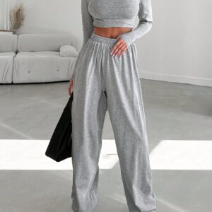 Cottnline T-shirt court col montant et pantalon à jambe droite