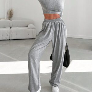 Cottnline T-shirt court col montant et pantalon à jambe droite