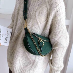 Sac de poitrine casual pour femmes de conception simple et de couleur unie, accessoire tendance assorti pour l'automne/l'hiver avec finition mate et élégante