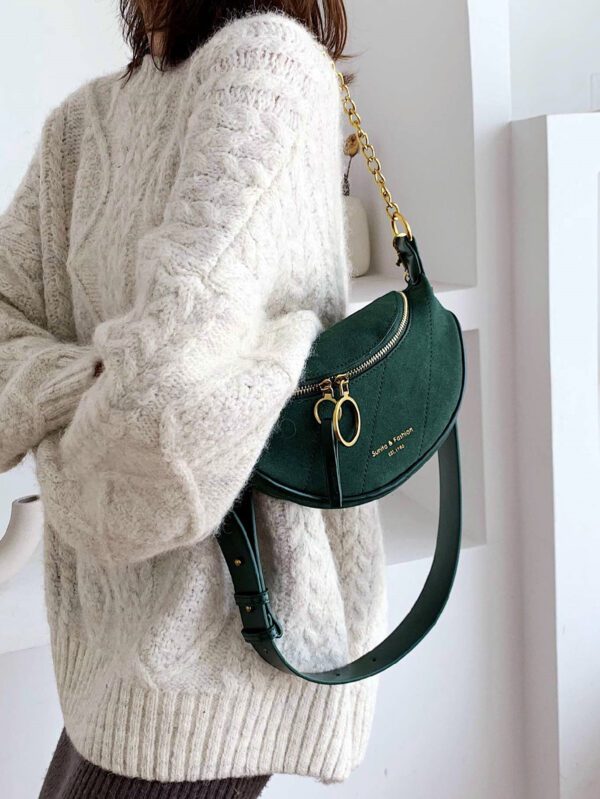 Sac de poitrine casual pour femmes de conception simple et de couleur unie, accessoire tendance assorti pour l'automne/l'hiver avec finition mate et élégante – Image 14