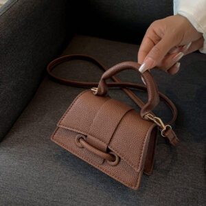Sac Carré Petit Et Charmant À La Mode Classique À Tenue À La Main Et À Bandoulière