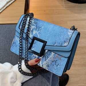 Sac carré en relief de python petit à rabat chaîne sangle