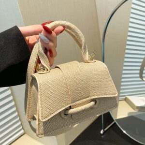 Sac à main carré petit et décontracté avec cordon de serrage et fermoir tendance