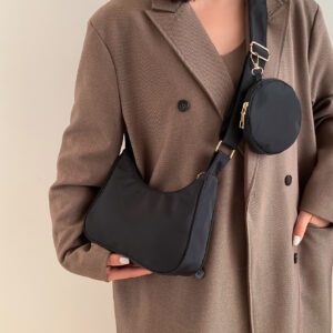 Sac à bandoulière à la mode de forme de croissant de couleur unicolore avec sangle réglable pour femmes, peut être utilisé comme sac à bandoulière ou sac à épaule, polyvalent pour tenues décontractées ou professionnelles