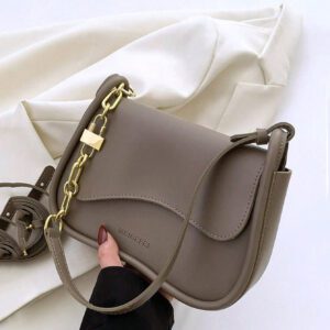Nouveau sac à main polyvalent à l'épaule et en bandoulière pour femmes 2025