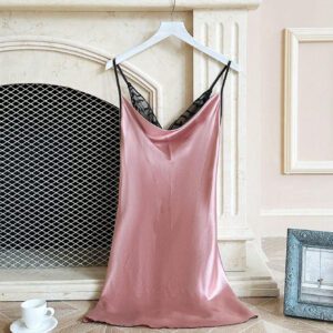 1 pièce Robe mini avec bretelles spaghetti sexy et dos nu pour femmes, nuisette en satin couleur unie confortable, convient pour un port quotidien, Halloween