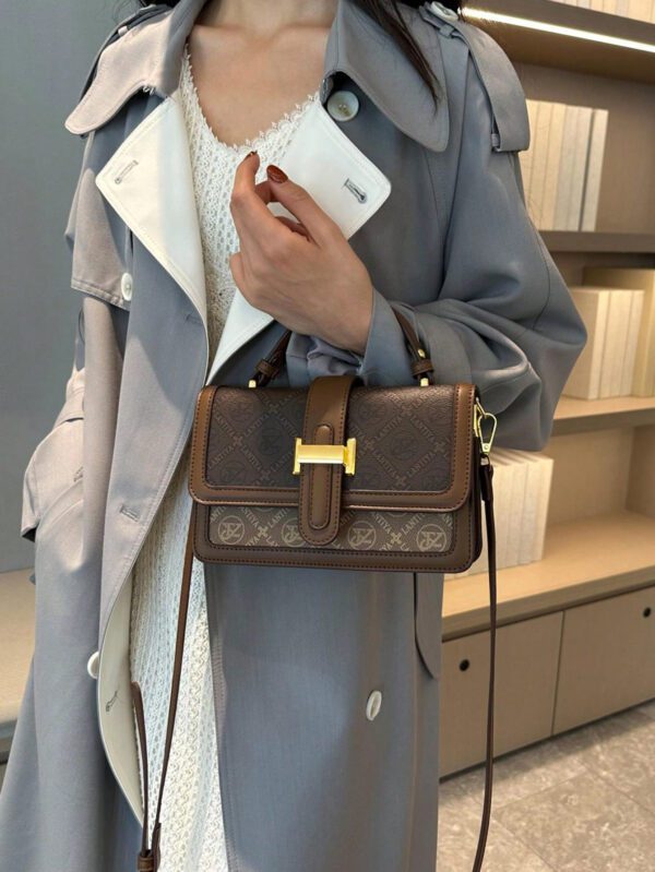 Sac fourre-tout vintage de grande capacité, sac à bandoulière de luxe en PU, sac à main et sac à main décontracté classique pour femme, sac tendance pour femme, sac d'inspiration rétro simple pour femme – Image 15