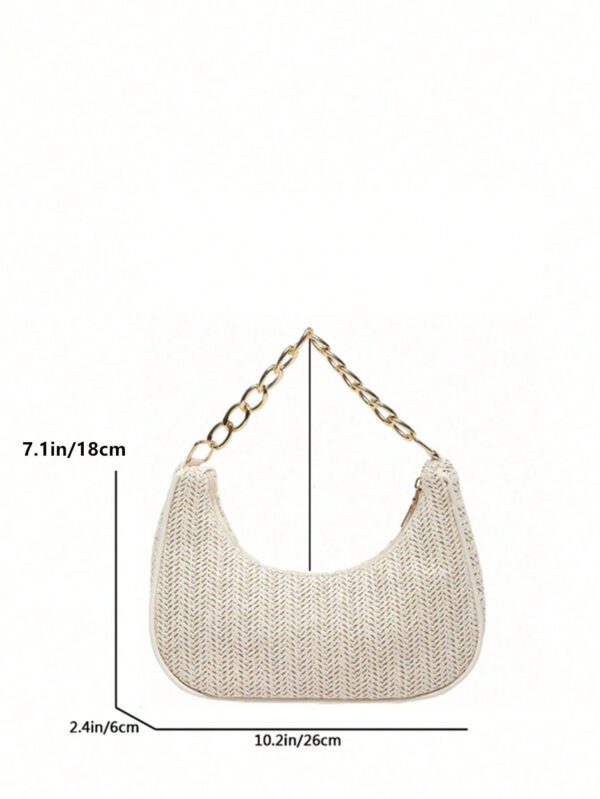 Sac à main pour femmes de forme lunaire tissé unicolore à la mode avec bandoulière en chaîne métallique, peut être utilisé comme sac à main, sac à bandoulière, sac fourre-tout, sac de plage, sac tissé décontracté et sac à téléphone, élément essentiel de l'été, parfait pour les vacances. – Image 22