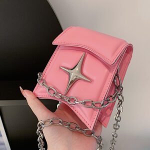 Petit sac carré à rabat décoré d'étoiles, rose