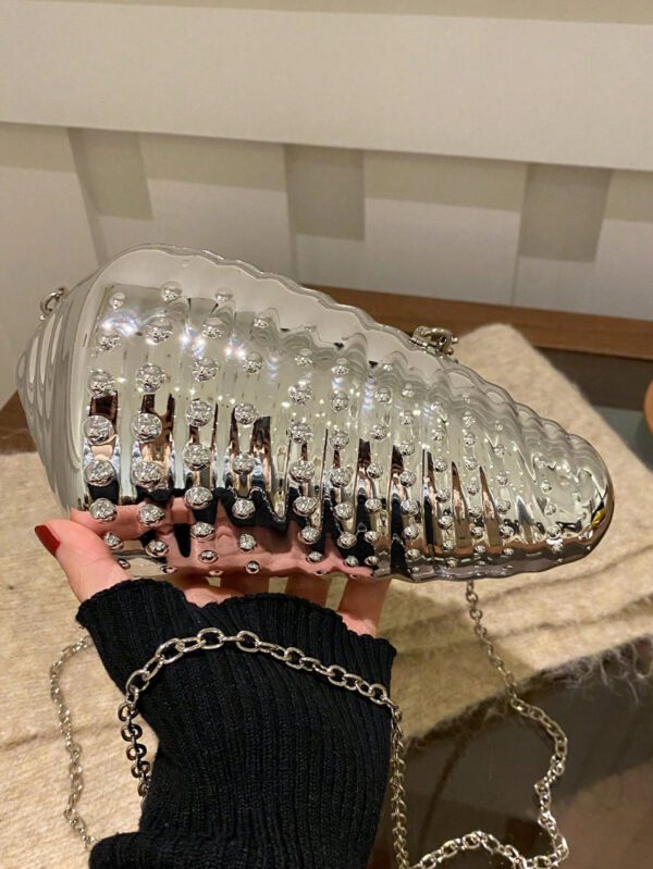 Petit sac personnalisé et créatif pour femmes, nouveau design de niche européen et américain tendance 2024. Sac bandoulière polyvalent en acrylique avec motif de coquillage – Image 7