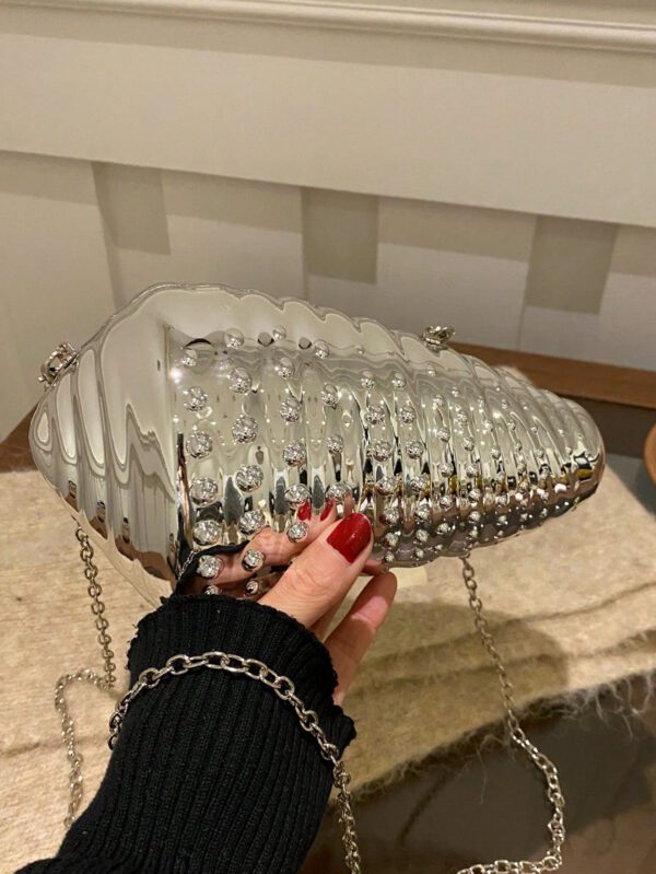 Petit sac personnalisé et créatif pour femmes, nouveau design de niche européen et américain tendance 2024. Sac bandoulière polyvalent en acrylique avec motif de coquillage – Image 8