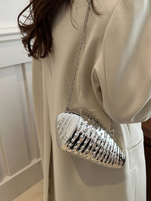 Petit sac personnalisé et créatif pour femmes, nouveau design de niche européen et américain tendance 2024. Sac bandoulière polyvalent en acrylique avec motif de coquillage – Image 9