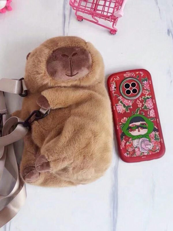 Sac bandoulière en peluche Kapibara-San – Image 3