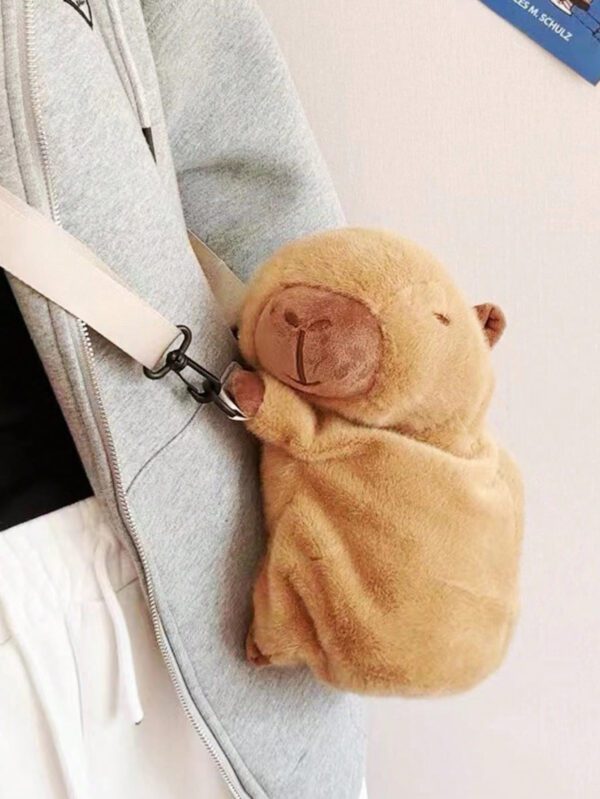 Sac bandoulière en peluche Kapibara-San – Image 5