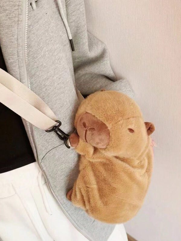 Sac bandoulière en peluche Kapibara-San – Image 6