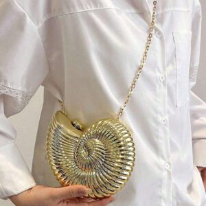 Conception de niche de coquillage, sac à chaîne acrylique créatif, sac pour femme, tendance personnalisée décontractée, sac à une épaule, forme d'escargot, sac à bandoulière mode et polyvalent, convenant pour les fêtes, les rues, la photographie