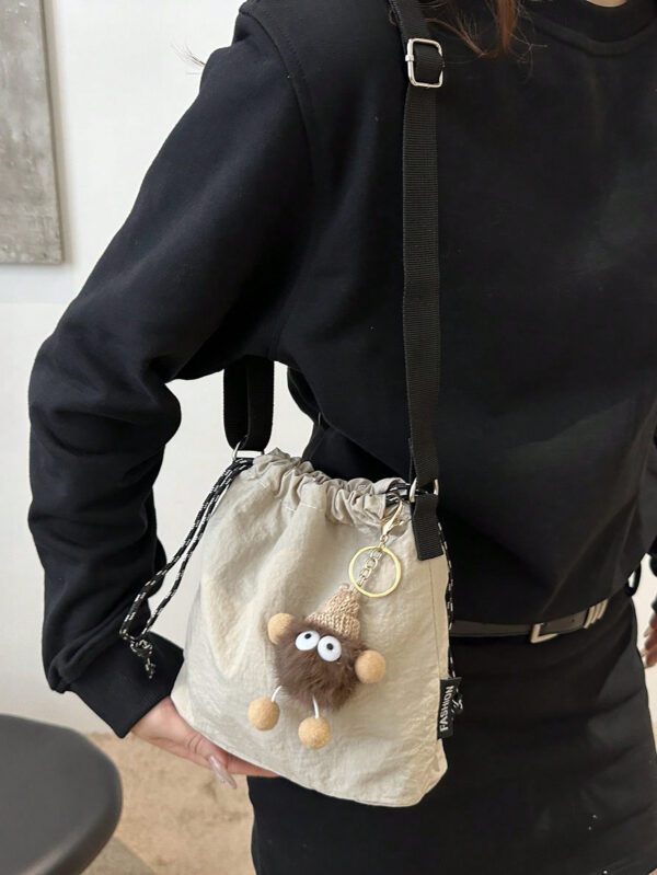 1 pièce Sac seau en nylon unicolore avec accessoire de pompon en peluche, sac bandoulière mode femme – Image 7