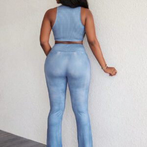 SHEIN Slayr Nouveau festival de musique Ensemble de 2 pièces pour femmes avec débardeur à manches courtes sans manches extérieur décontracté simple et sportif et pantalon droit imprimé côtelé ajusté - H